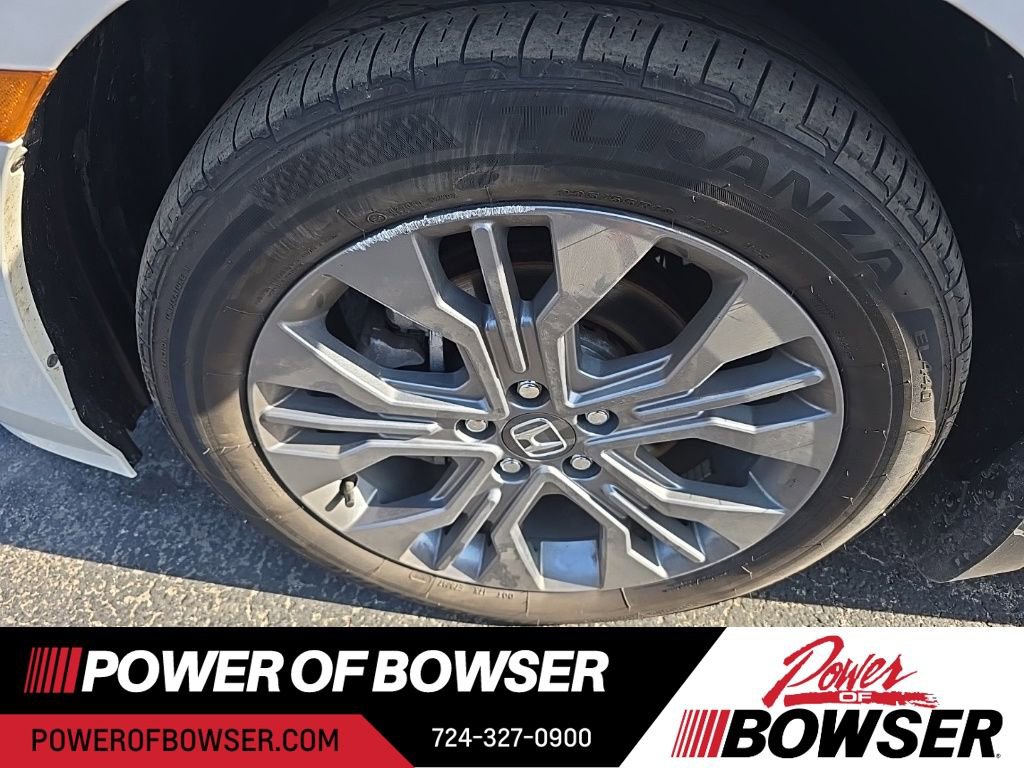 Used 2025 Honda Odyssey Touring image 8