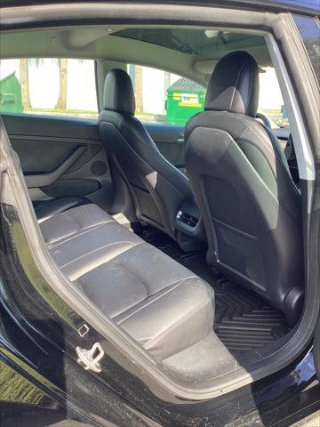 Used 2023 Tesla Model 3 Standard Range RWD image 21