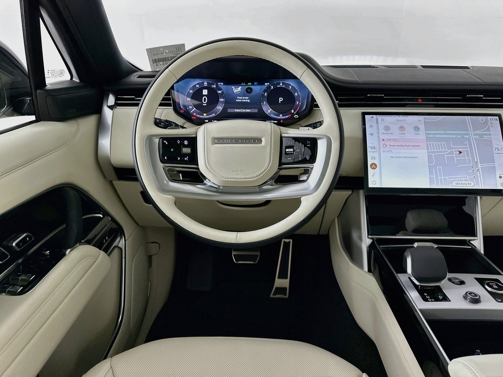 New 2027 Land Rover Range Rover Long Wheelbase SE AWD/4WD image 15