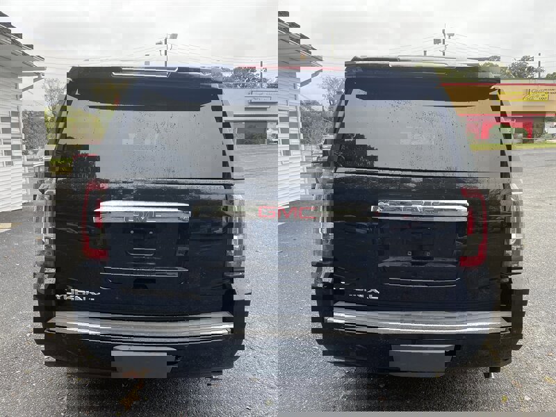 Used 2016 GMC Yukon XL Denali w/ Open Road Package image 7