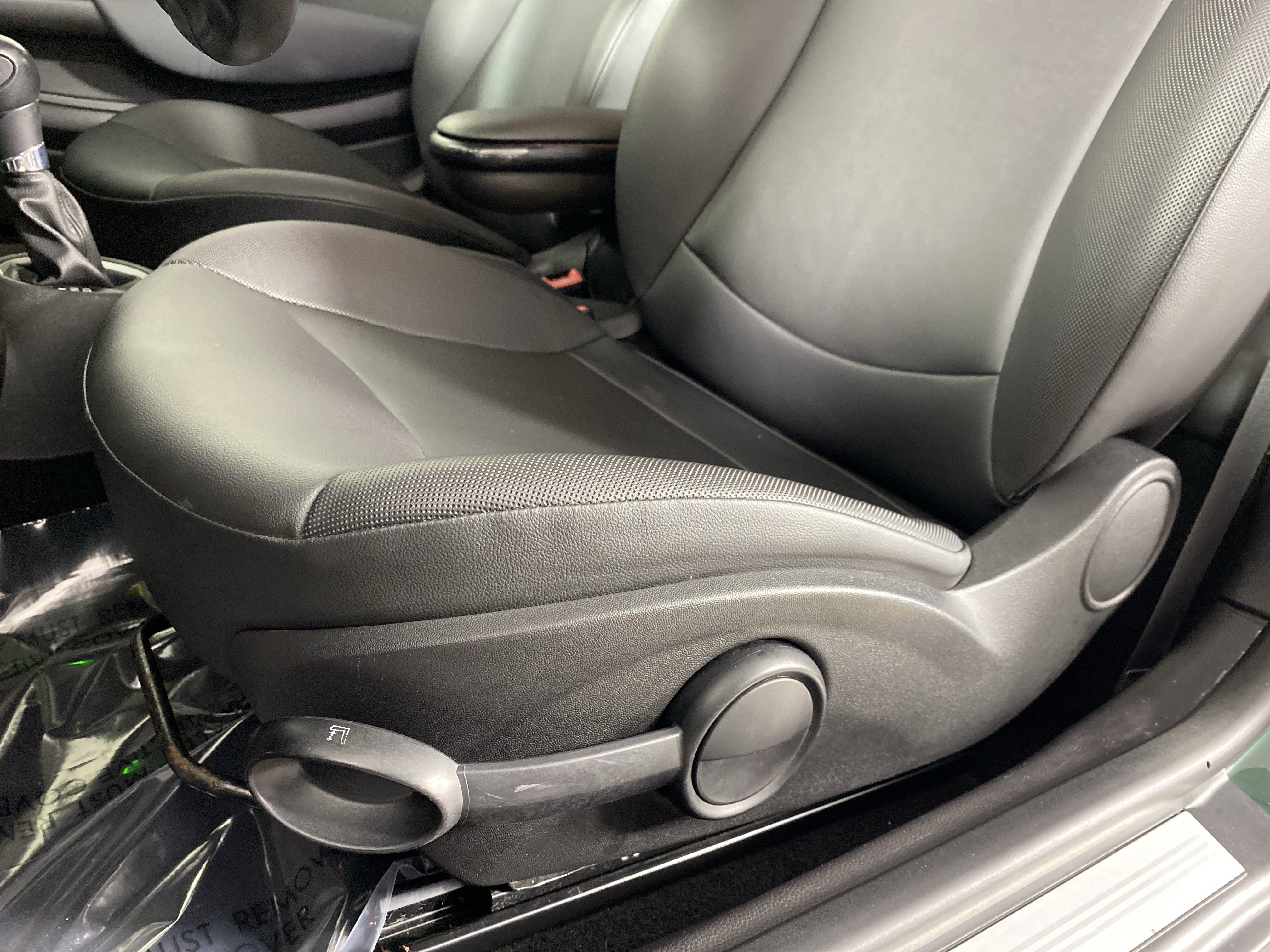 Used 2012 MINI Cooper Hardtop FWD image 16