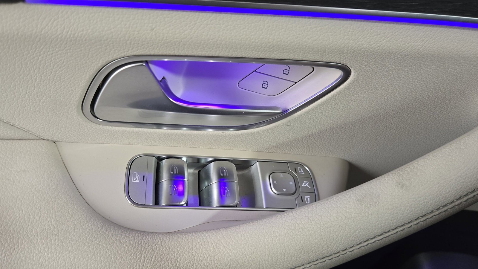 Used 2020 Mercedes-Benz GLE 350 4MATIC image 21