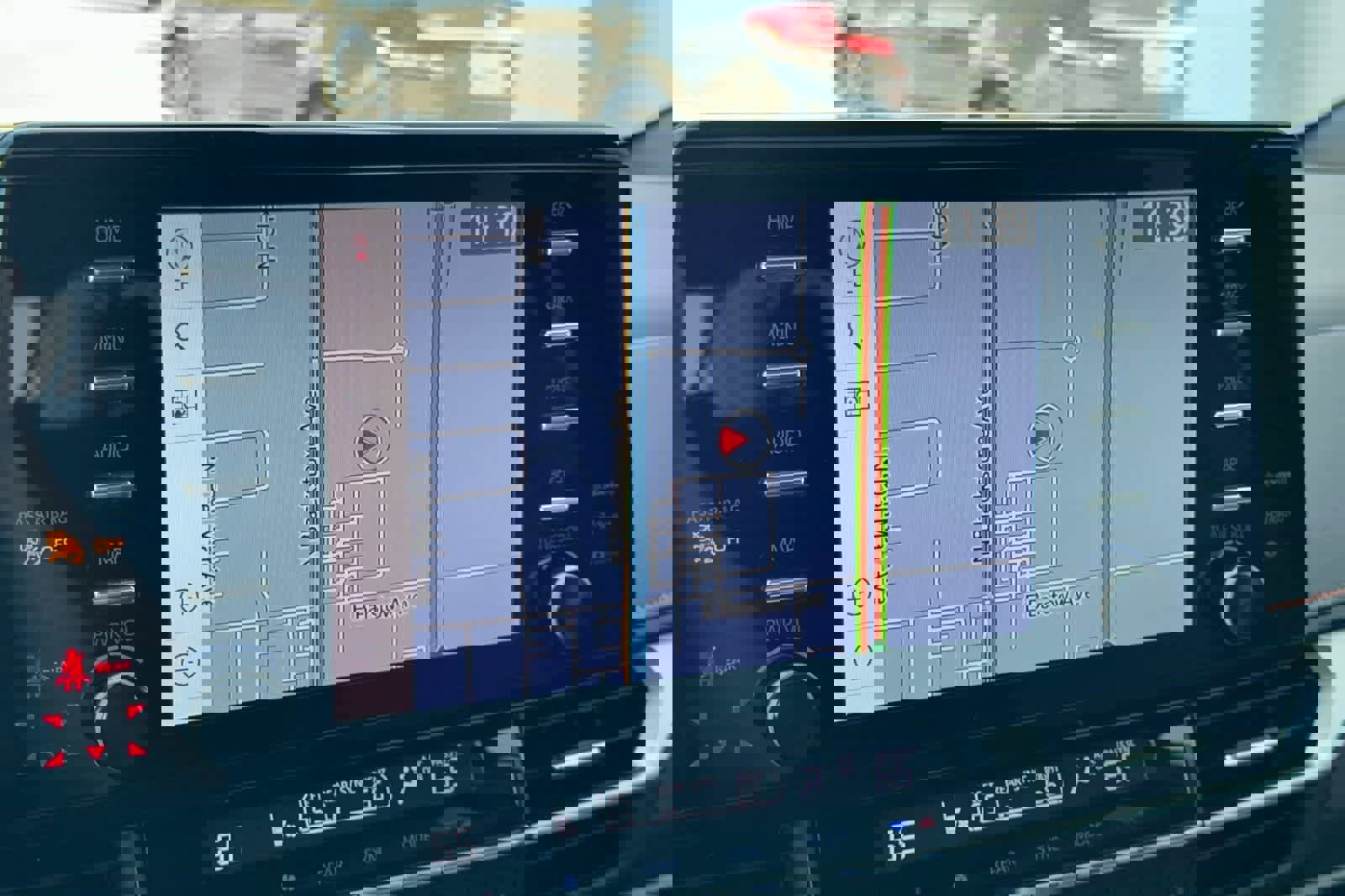 Used 2021 Toyota Sienna XSE image 21