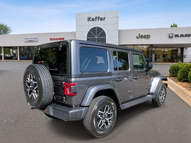 New 2027 Jeep Wrangler Unlimited Sahara AWD/4WD image 6