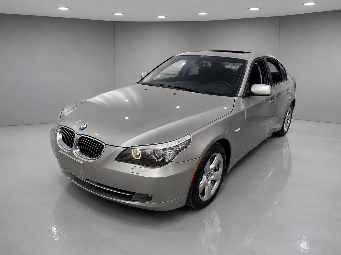 Used 2008 BMW 535xi Sedan AWD/4WD image 4