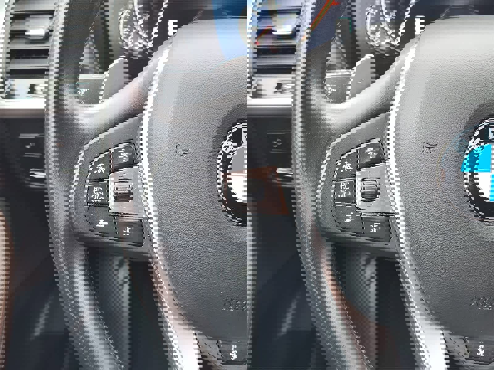 Used 2019 BMW X3 xDrive30i w/ Executive Package image 28