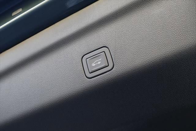 New 2026 Chevrolet Suburban RST image 51