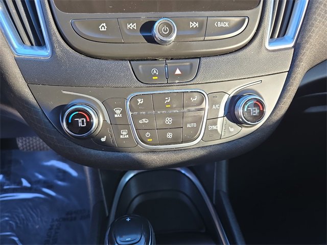 Used 2020 Chevrolet Malibu LT image 28