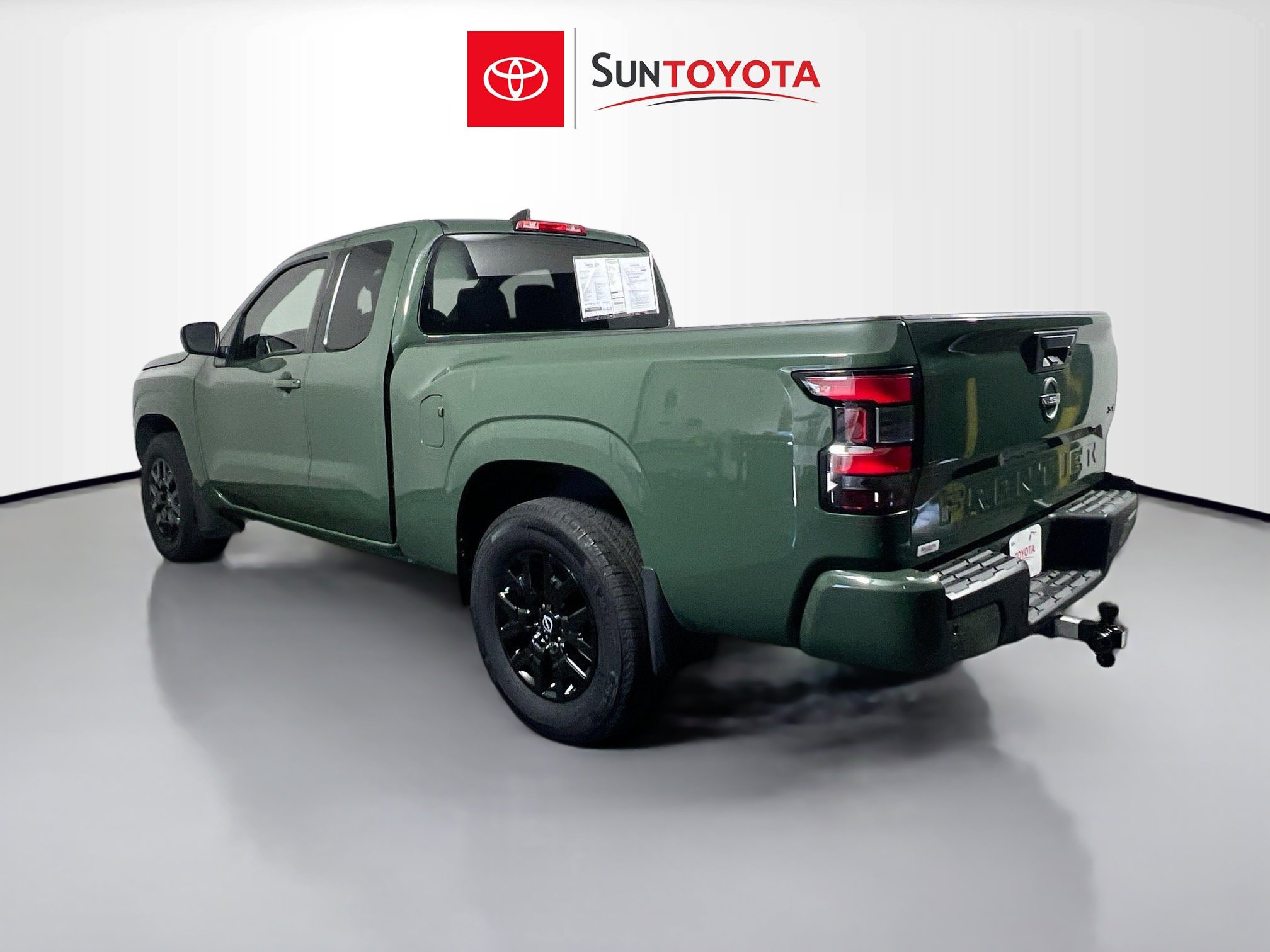 Used 2023 Nissan Frontier SV w/ Technology Package RWD image 5