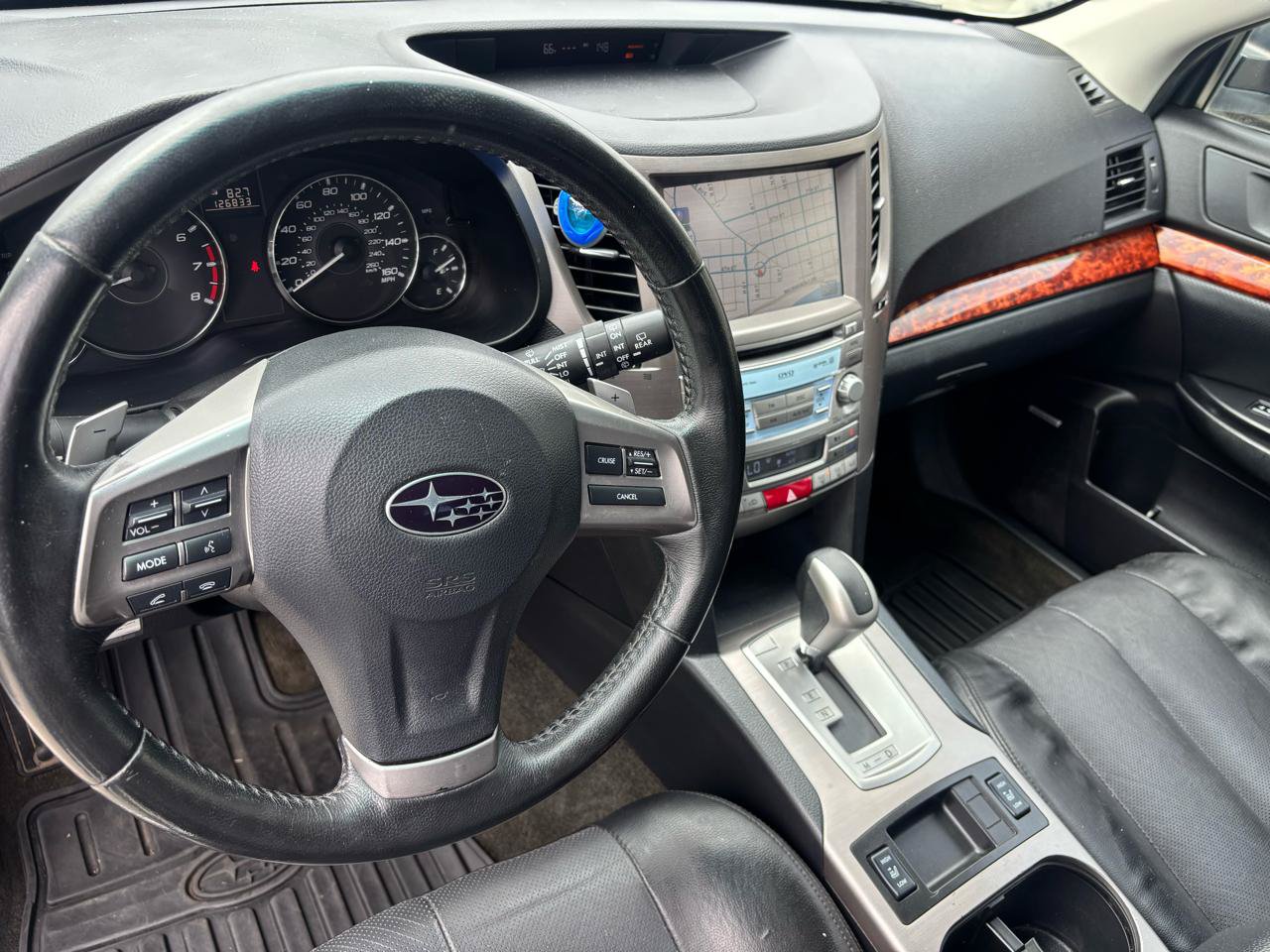 Used 2012 Subaru Outback 3.6R Limited AWD/4WD image 5