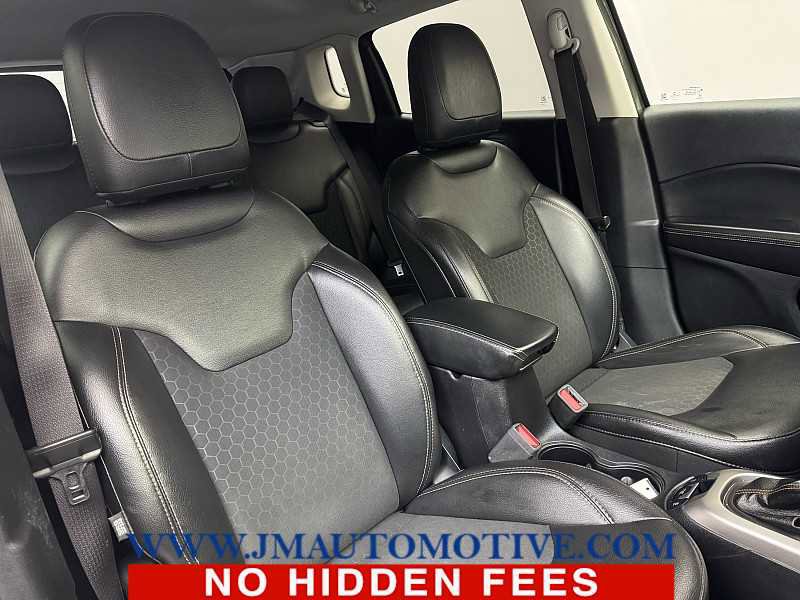 Used 2019 Jeep Compass Latitude w/ Popular Equipment Group image 20
