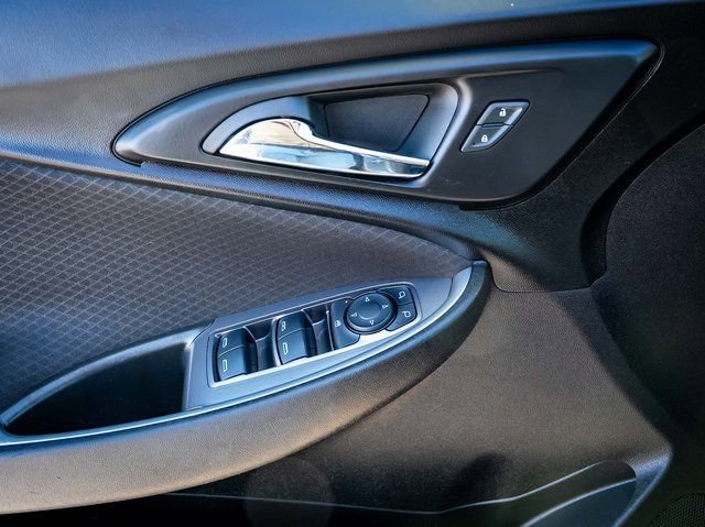 Used 2024 Chevrolet Malibu LT image 19