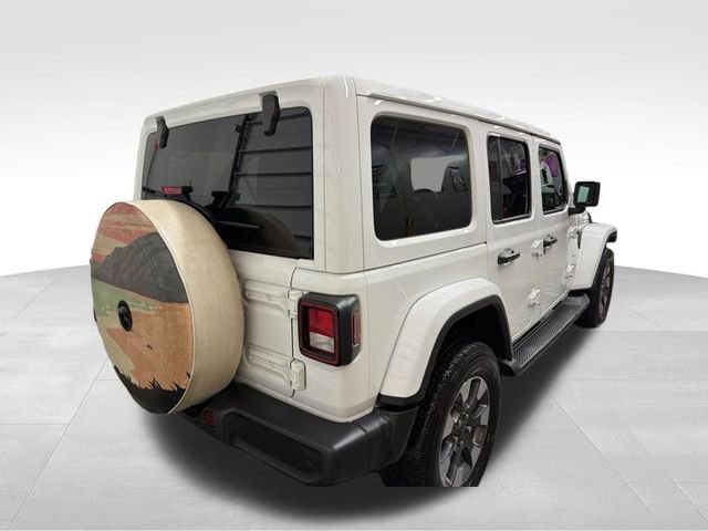 Used 2022 Jeep Wrangler Unlimited Sahara w/ Cold Weather Group image 4