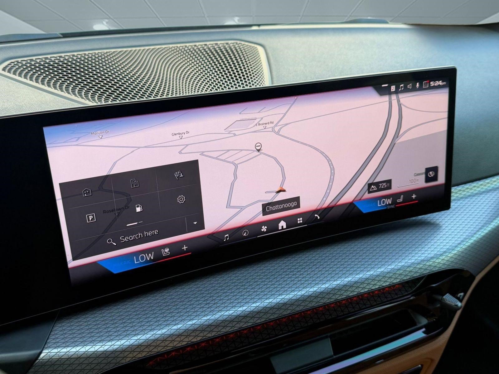 Certified 2025 BMW M440i image 28