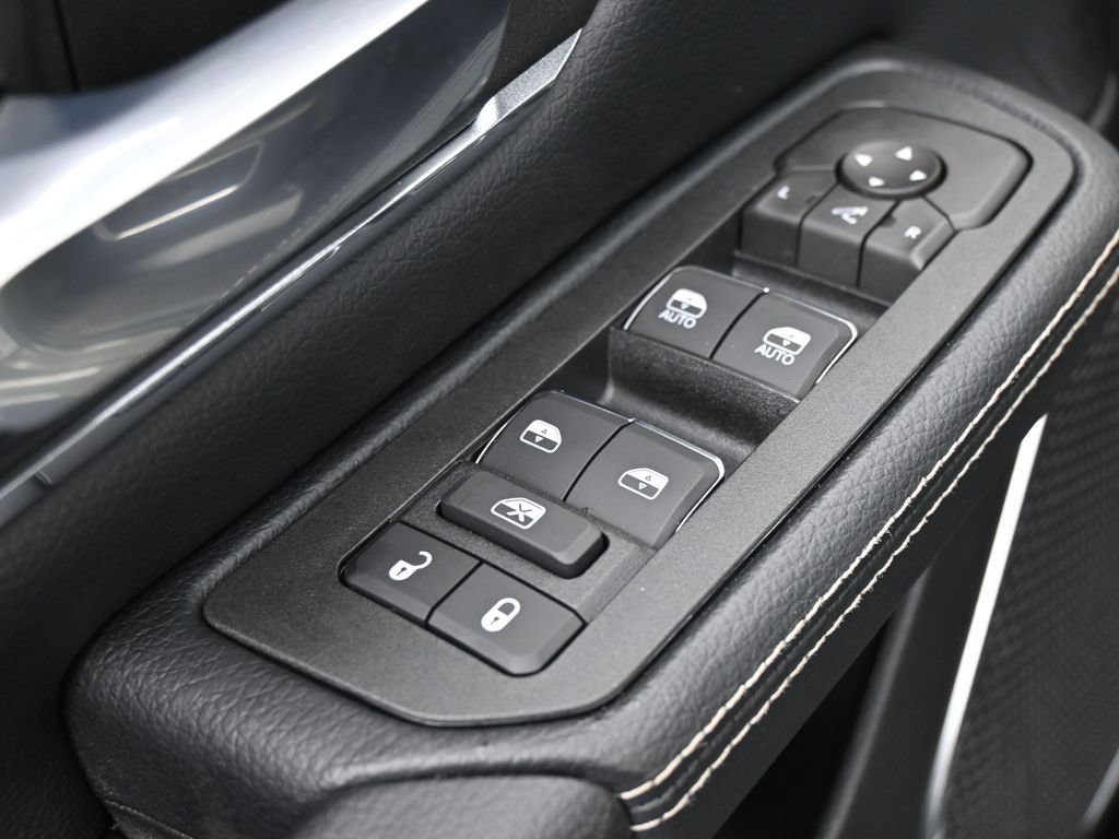 Used 2026 RAM 1500 Laramie w/ Night Edition AWD/4WD image 14