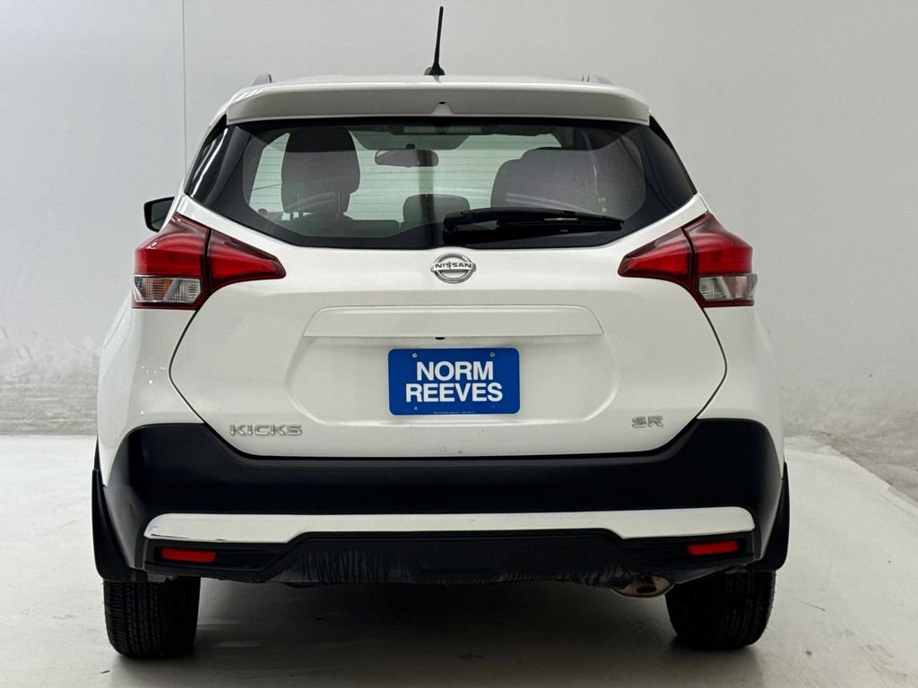 Used 2018 Nissan Kicks SR image 6