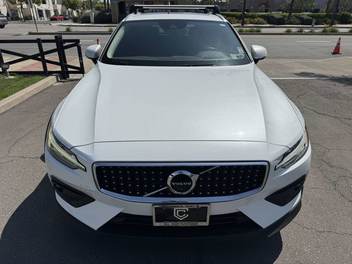 Used 2020 Volvo V60 T5 Cross Country w/ Protection Package Premier AWD/4WD image 10