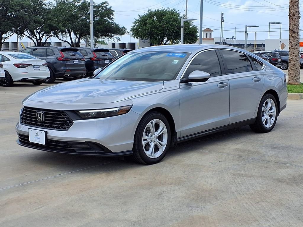 Certified 2025 Honda Accord LX image 3