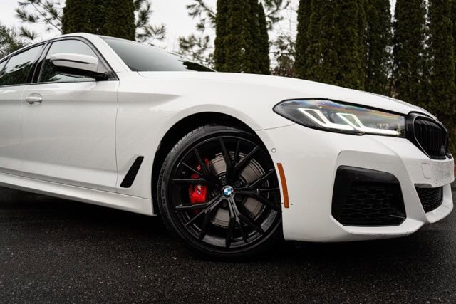Used 2023 BMW 530i w/ M Sport Package image 8