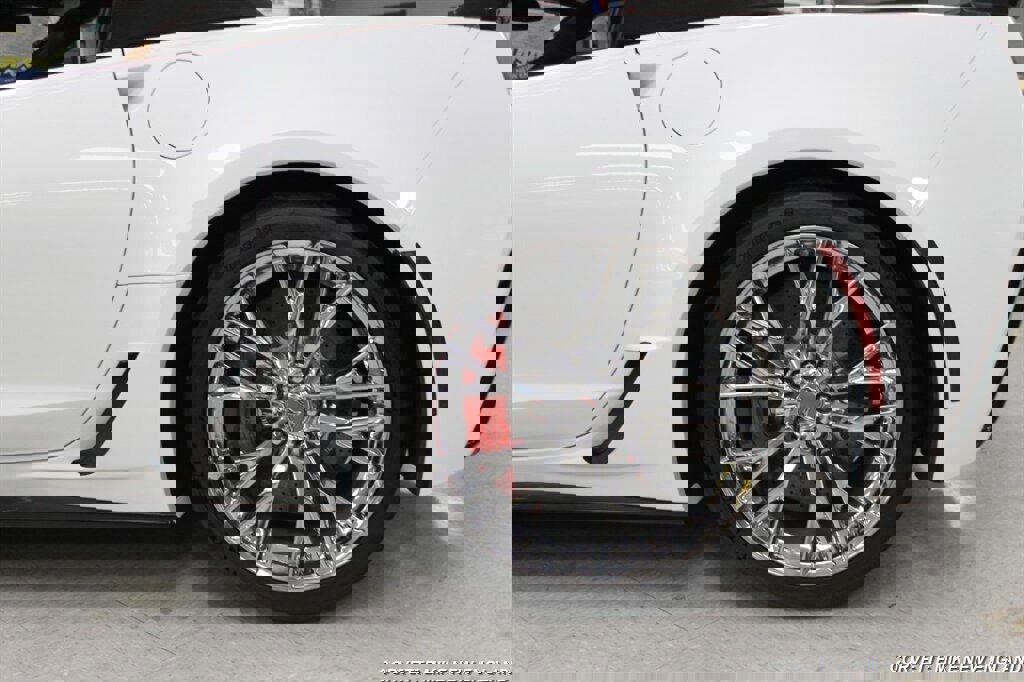 Used 2016 Chevrolet Corvette Z06 w/ 3LZ Preferred Equipment Group image 16