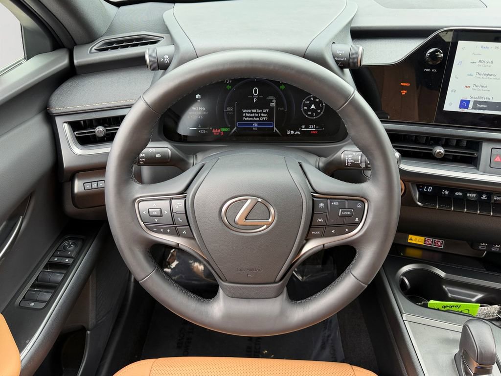 Certified 2025 Lexus UX 300h AWD w/ Accessory Package (Z1) image 18