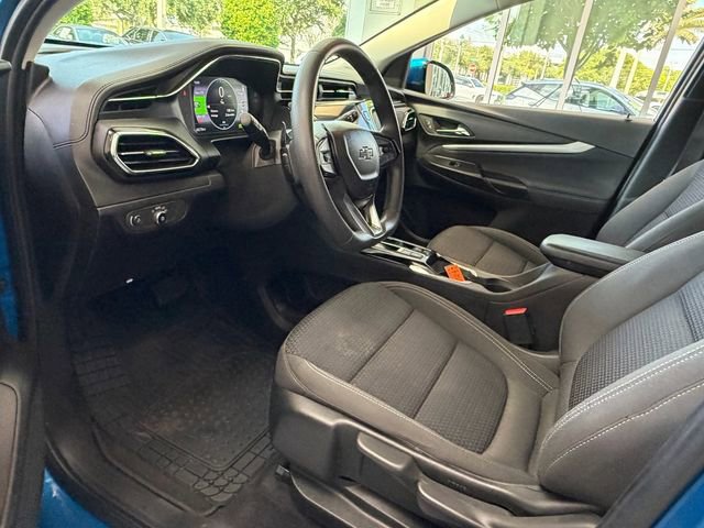 Used 2023 Chevrolet Bolt EUV LT w/ Driver Confidence Package FWD image 6