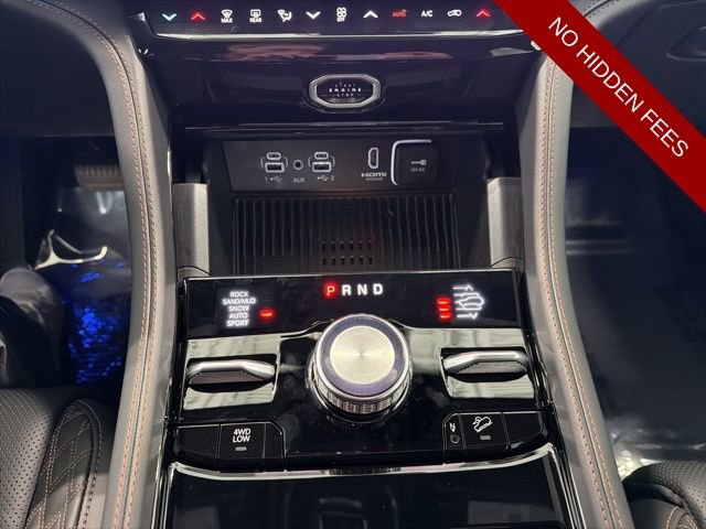 New 2026 Jeep Grand Cherokee L Summit w/ Obsidian Package AWD/4WD image 17
