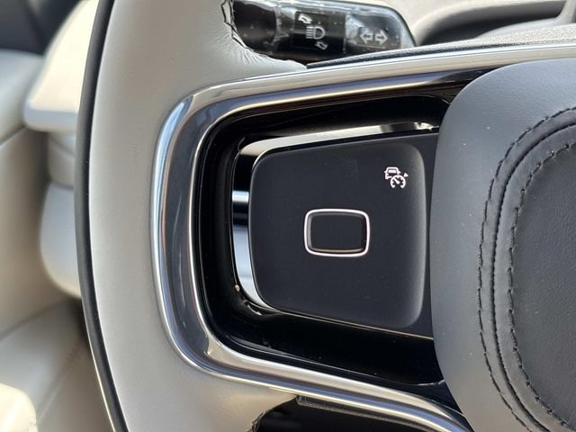 New 2026 Lincoln Navigator L Premier AWD/4WD image 26