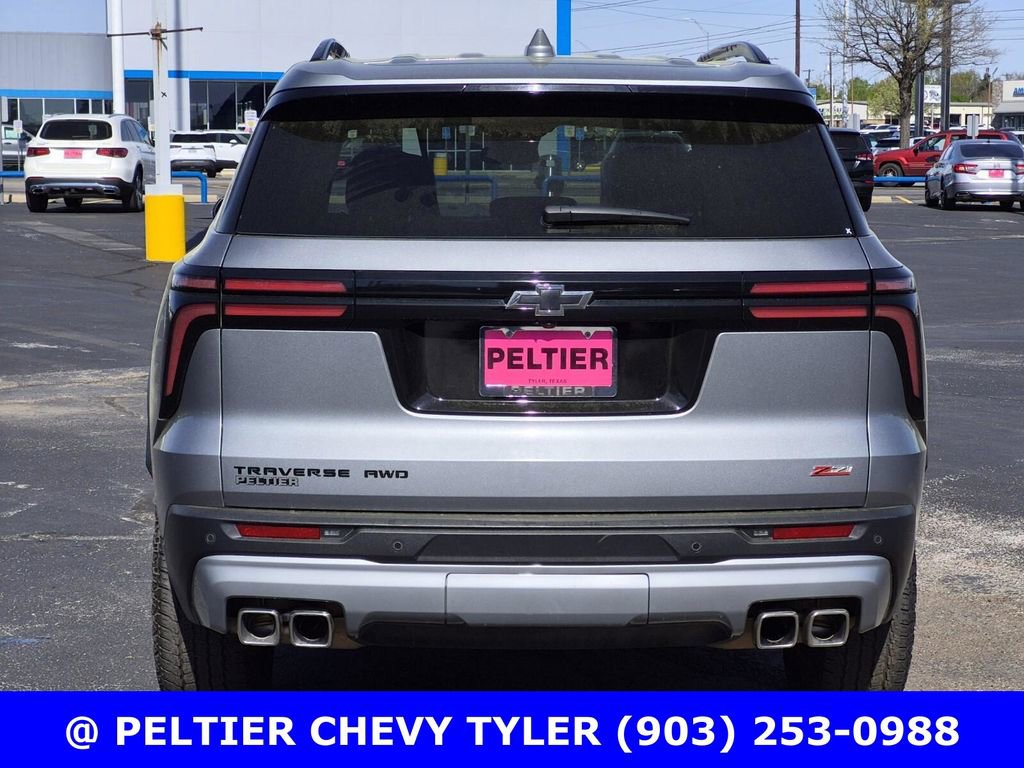 Used 2024 Chevrolet Traverse Z71 w/ LPO, Floor Liner Package image 5