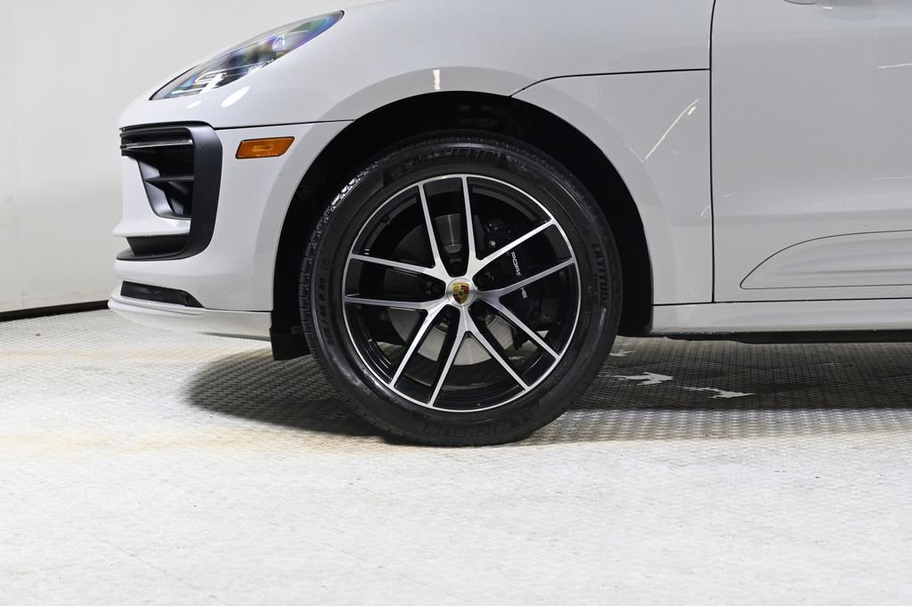 Used 2023 Porsche Macan S image 26
