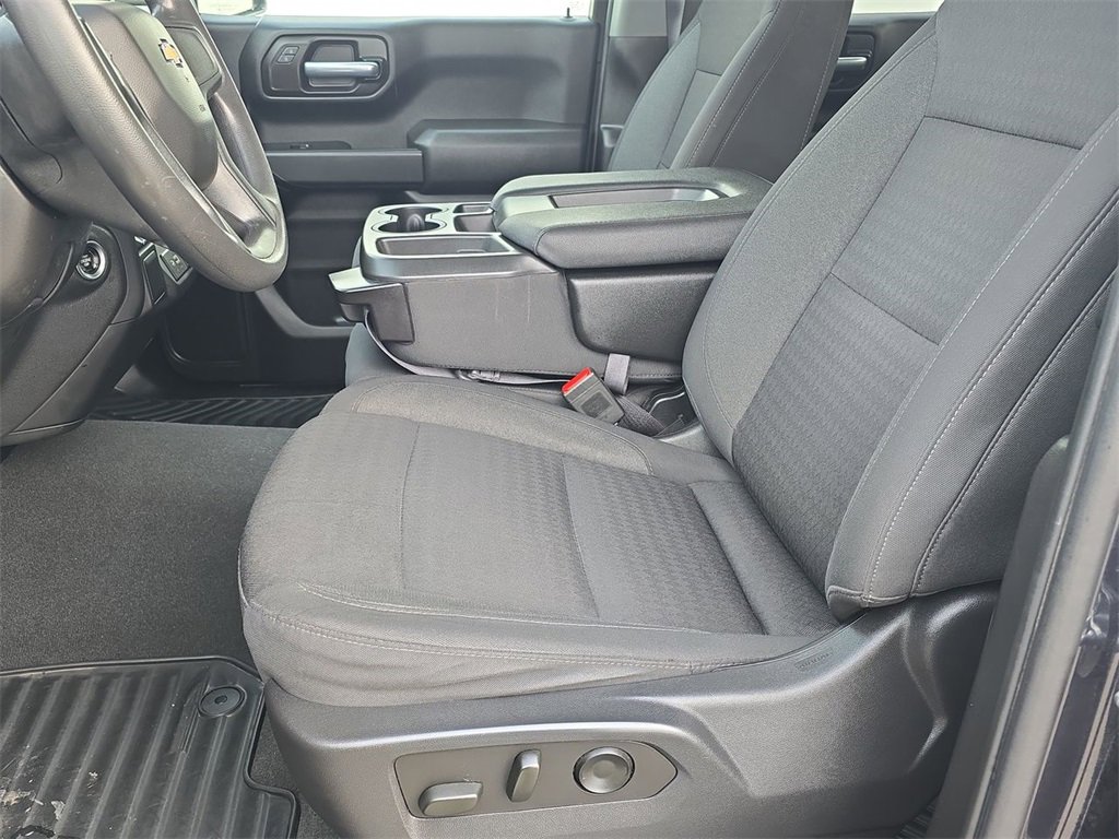 Certified 2023 Chevrolet Silverado 1500 Custom image 20
