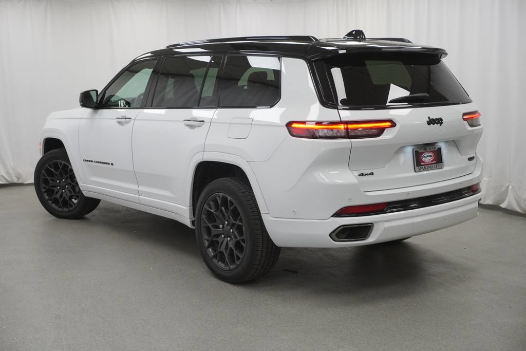 Used 2024 Jeep Grand Cherokee L Summit AWD/4WD image 24