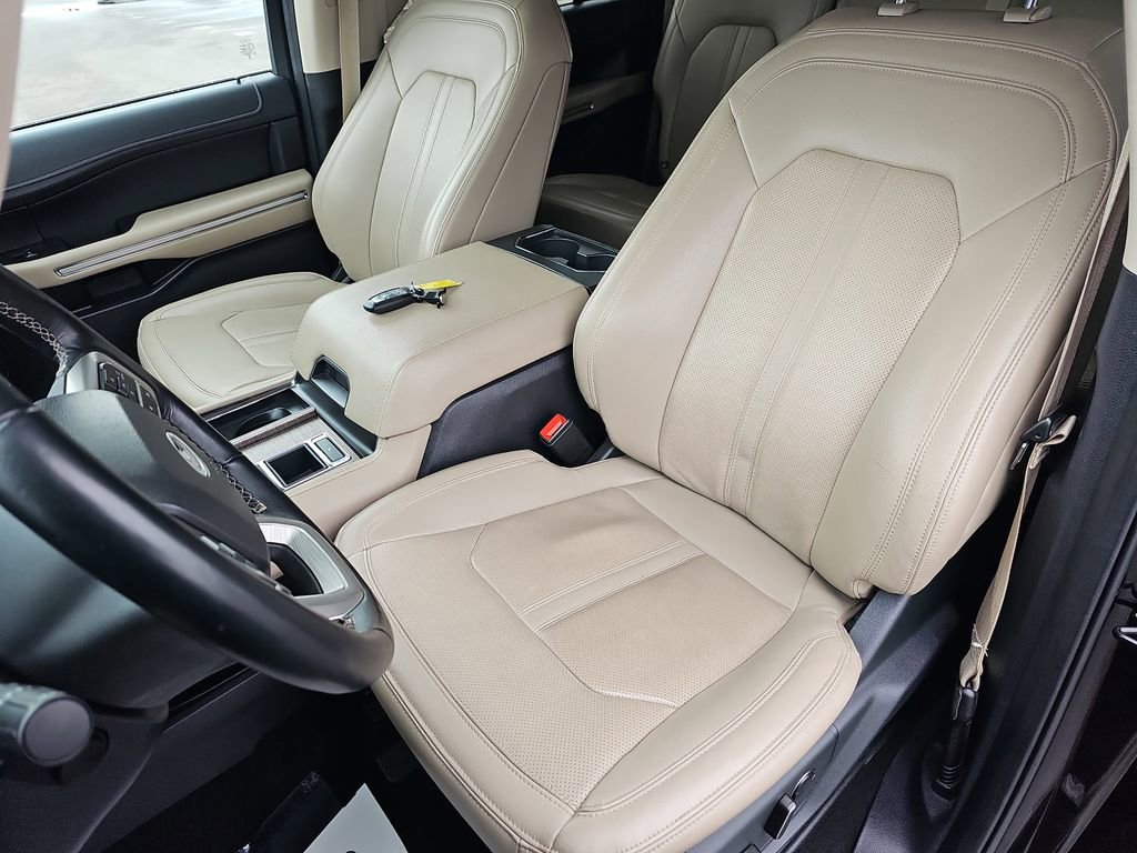 Used 2024 Ford Expedition Max Limited image 20