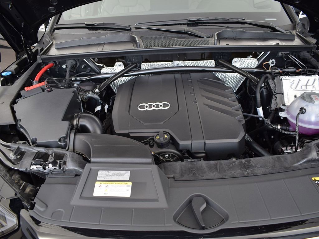 Certified 2024 Audi Q5 2.0T Premium Plus w/ Premium Plus Package image 10
