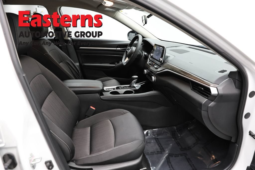 Used 2023 Nissan Altima 2.5 SV AWD/4WD image 24
