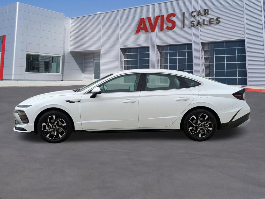 Used 2025 Hyundai Sonata SEL FWD image 10