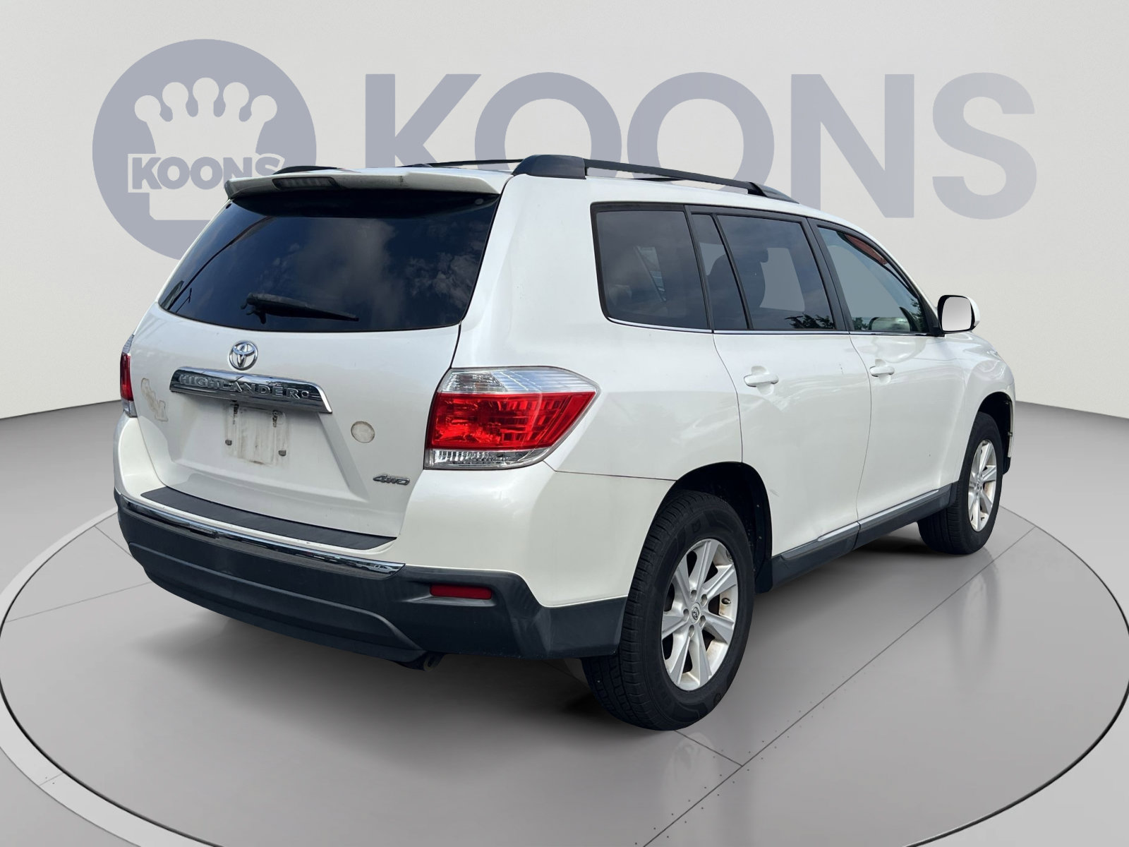 Used 2012 Toyota Highlander SE w/ Tow Pkg AWD/4WD image 7