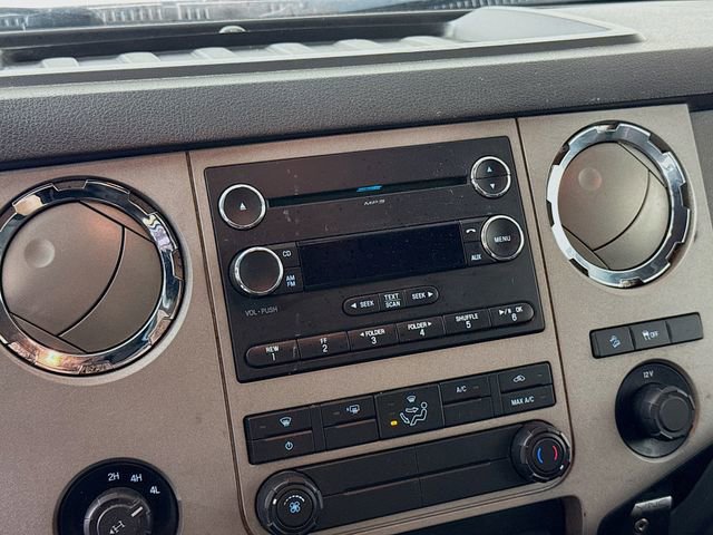 Used 2015 Ford F350 XLT w/ XLT Premium Package AWD/4WD image 15