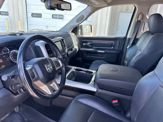 Used 2017 RAM 1500 Laramie w/ Convenience Group AWD/4WD image 4