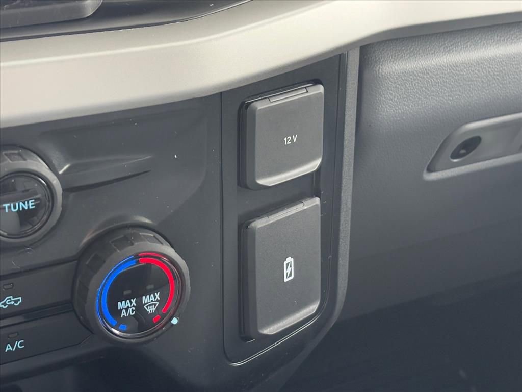 New 2026 Ford F250 XL w/ XL Chrome Package image 18