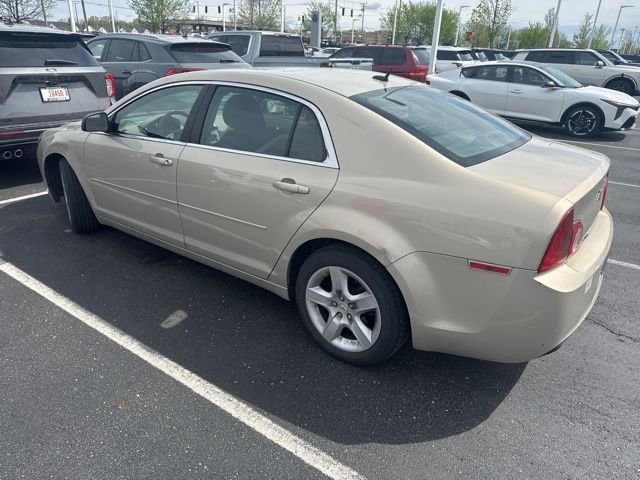 Used 2010 Chevrolet Malibu LS image 4