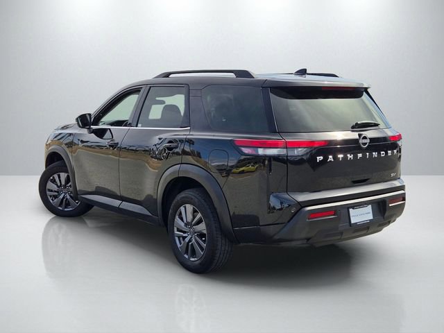 Used 2024 Nissan Pathfinder SV image 6