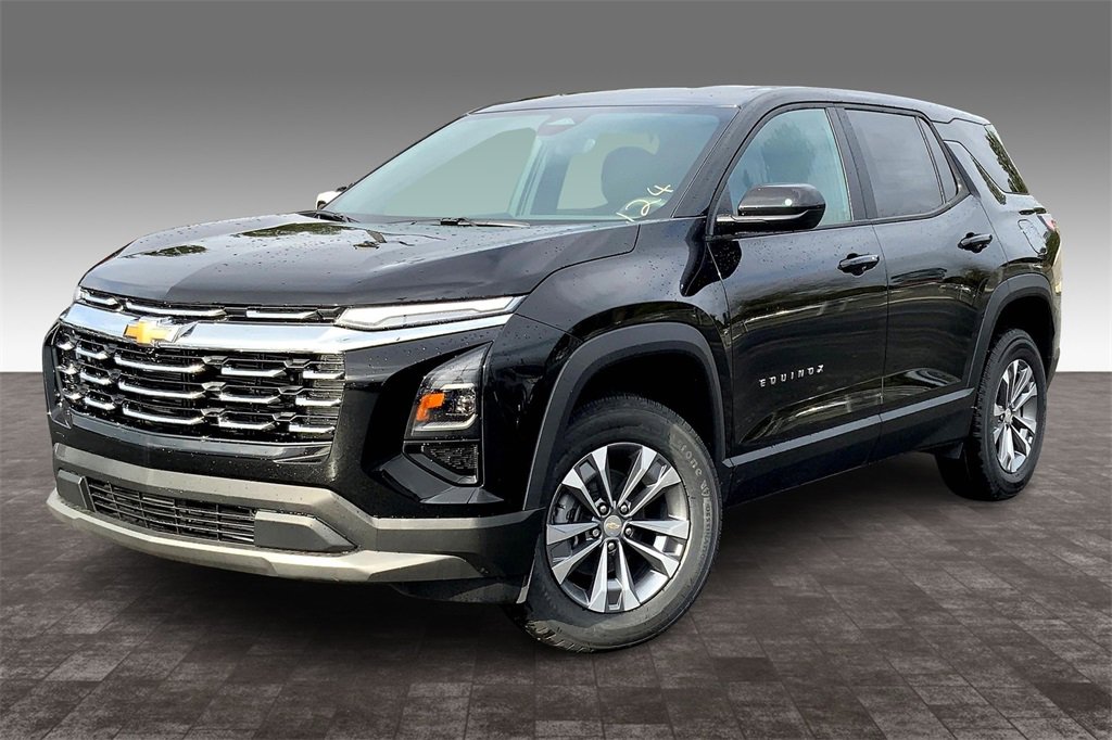 New 2026 Chevrolet Equinox LT image 2