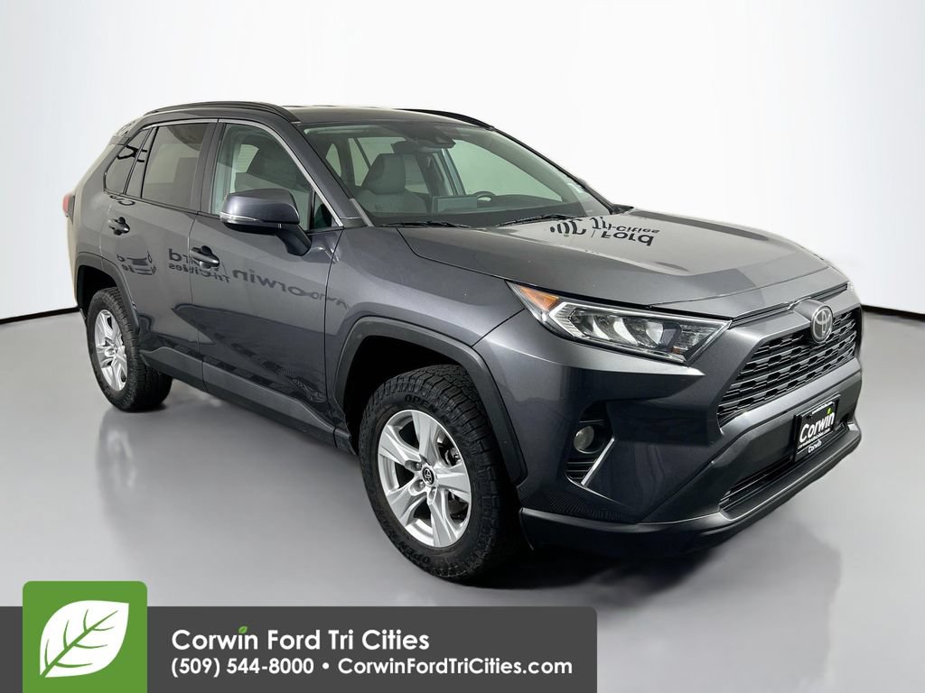 Used 2020 Toyota RAV4 XLE w/ XLE Grade Weather Package AWD/4WD image 1