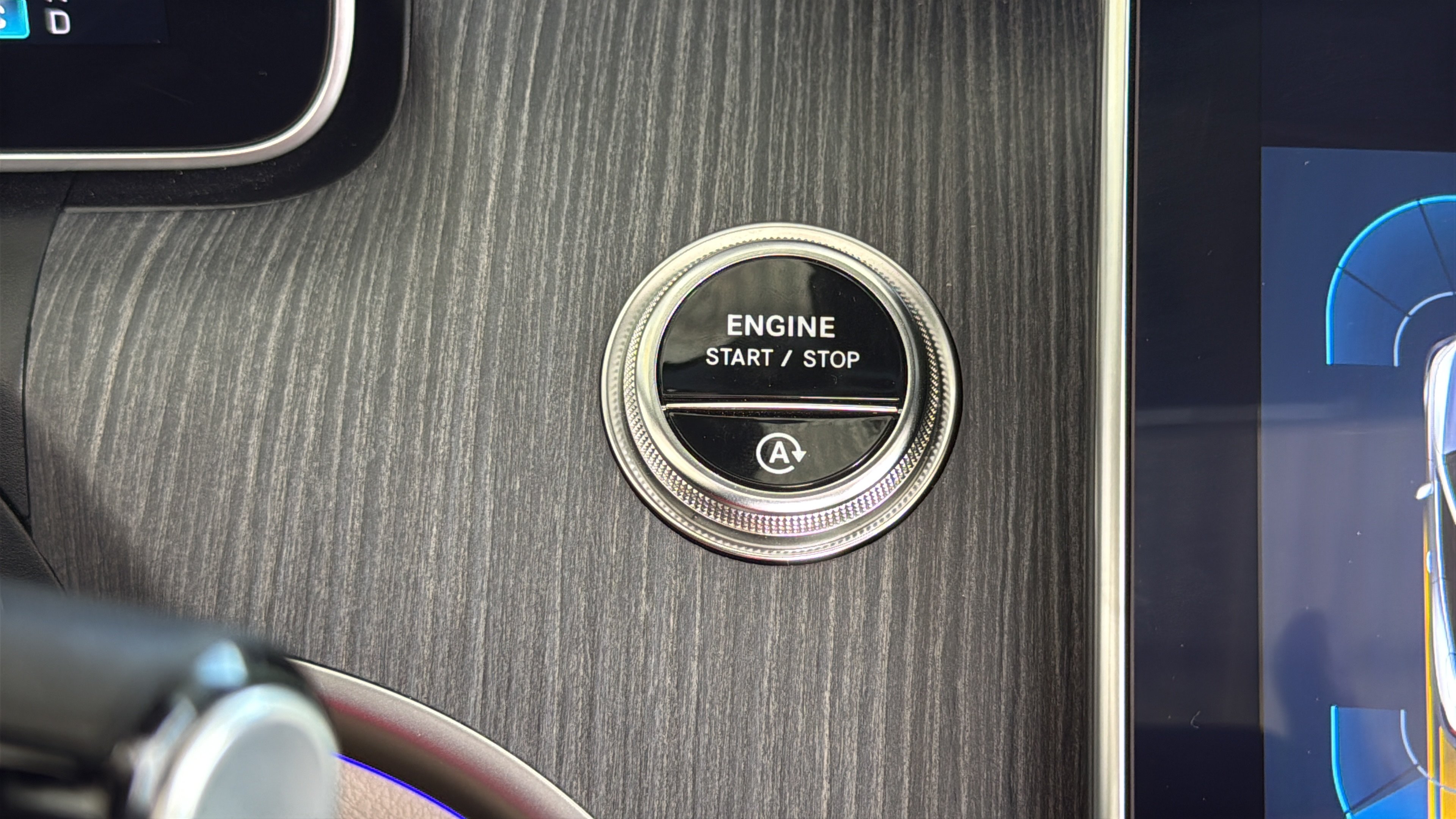 Certified 2026 Mercedes-Benz CLE 300 4MATIC Cabriolet image 37