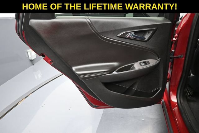 Used 2019 Chevrolet Malibu LT w/ Leather Package FWD image 35