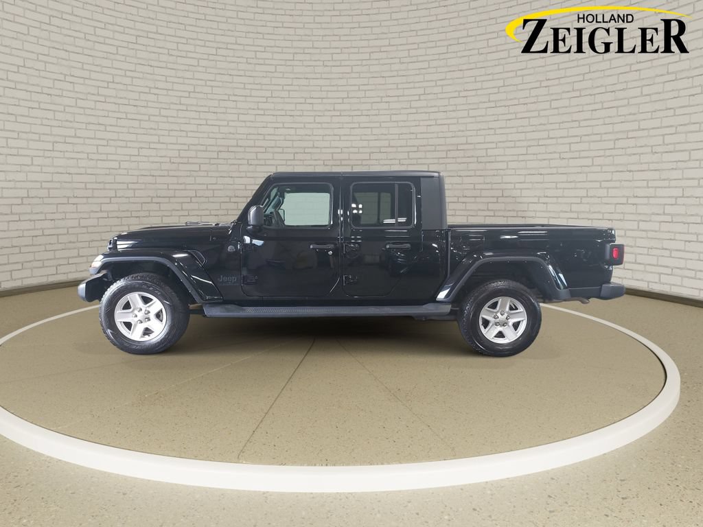 Used 2022 Jeep Gladiator Sport AWD/4WD image 8