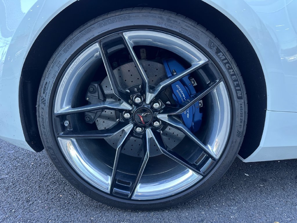 Used 2026 Chevrolet Corvette Z06 RWD image 18