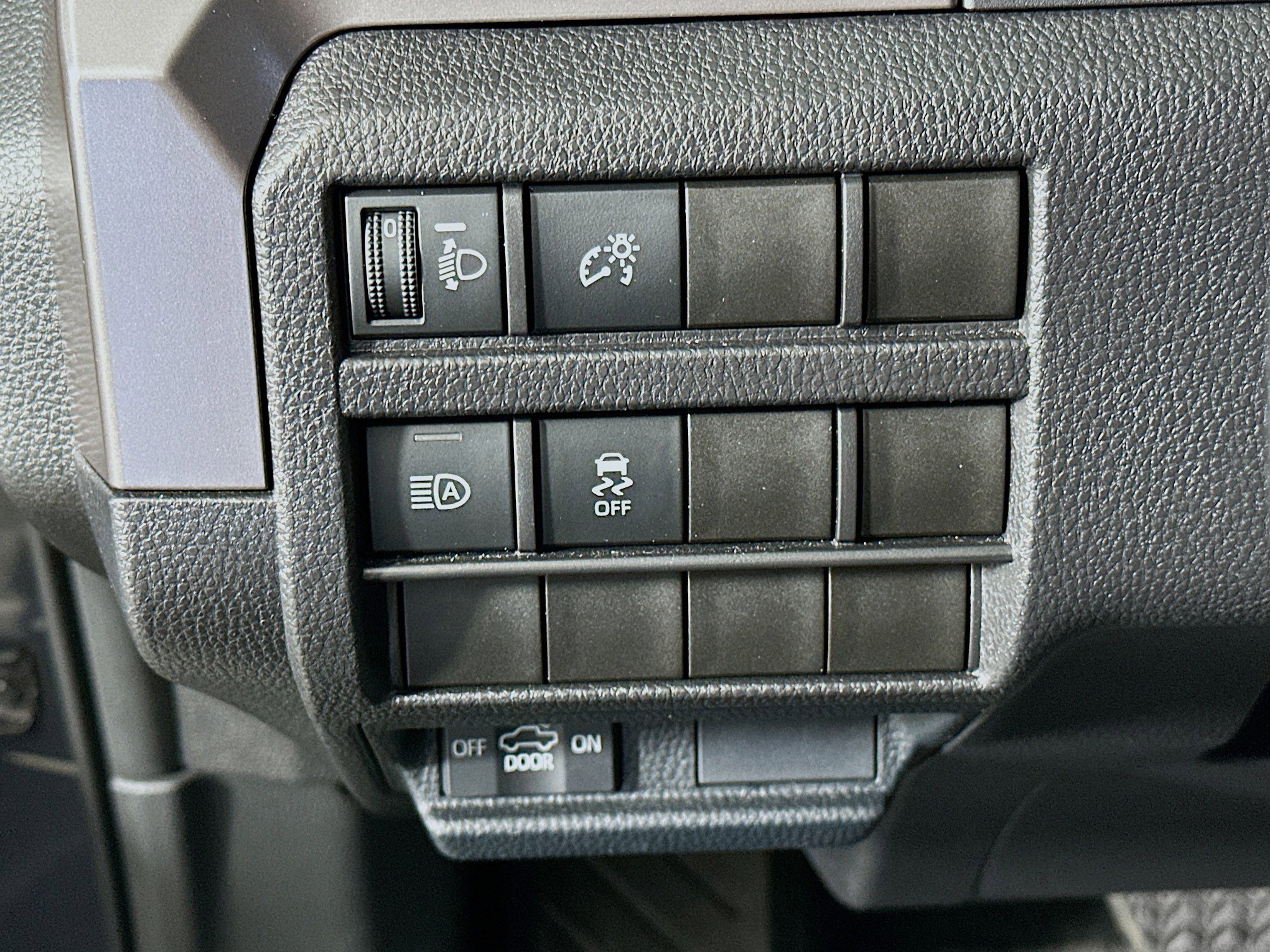 Used 2025 Toyota Tacoma SR5 RWD image 16