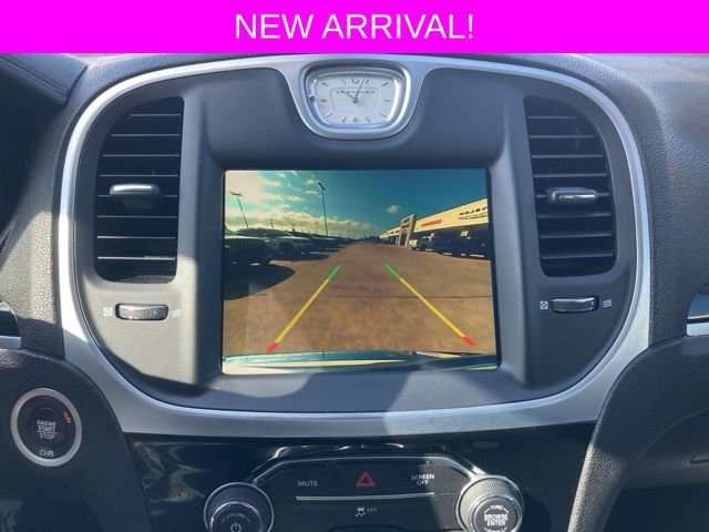 Used 2023 Chrysler 300 Touring image 25